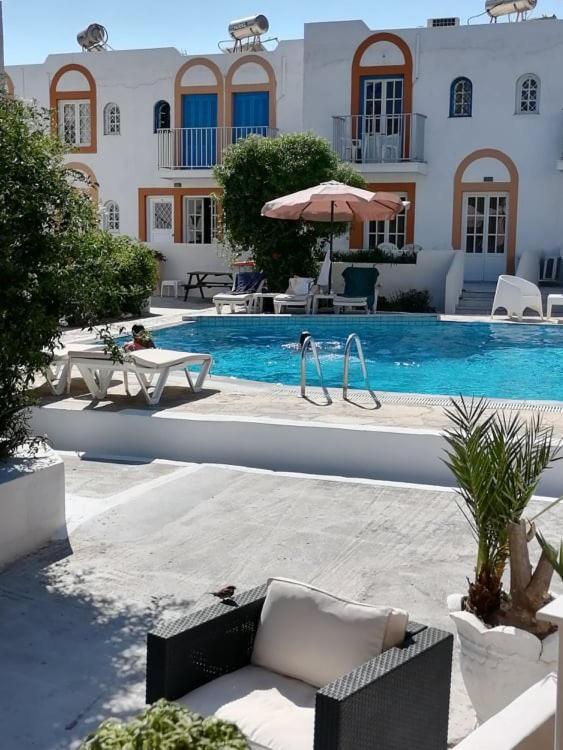 Katerina Apartments Kalymnos Town ภายนอก รูปภาพ