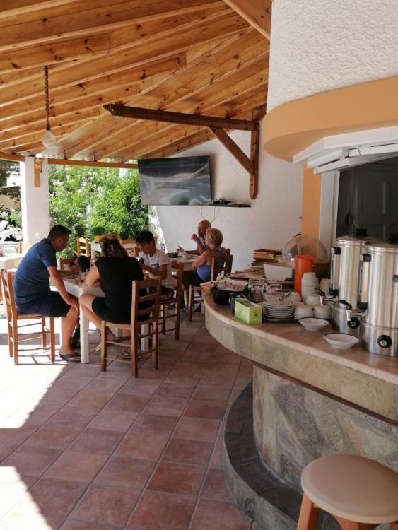 Katerina Apartments Kalymnos Town ภายนอก รูปภาพ
