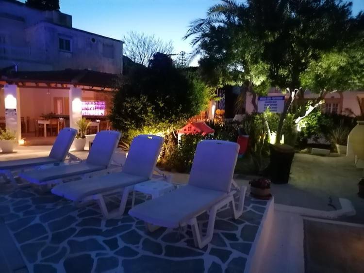 Katerina Apartments Kalymnos Town ภายนอก รูปภาพ