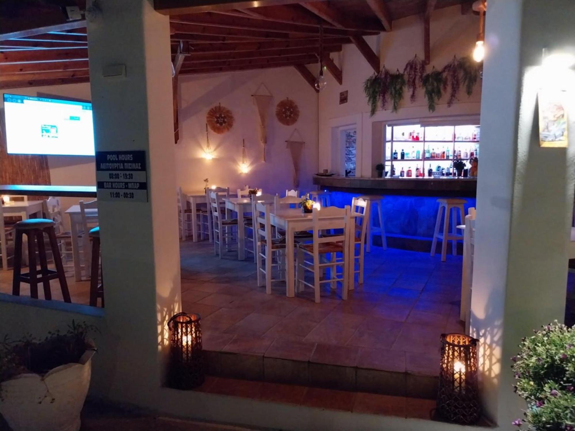 Katerina Apartments Kalymnos Town ภายนอก รูปภาพ