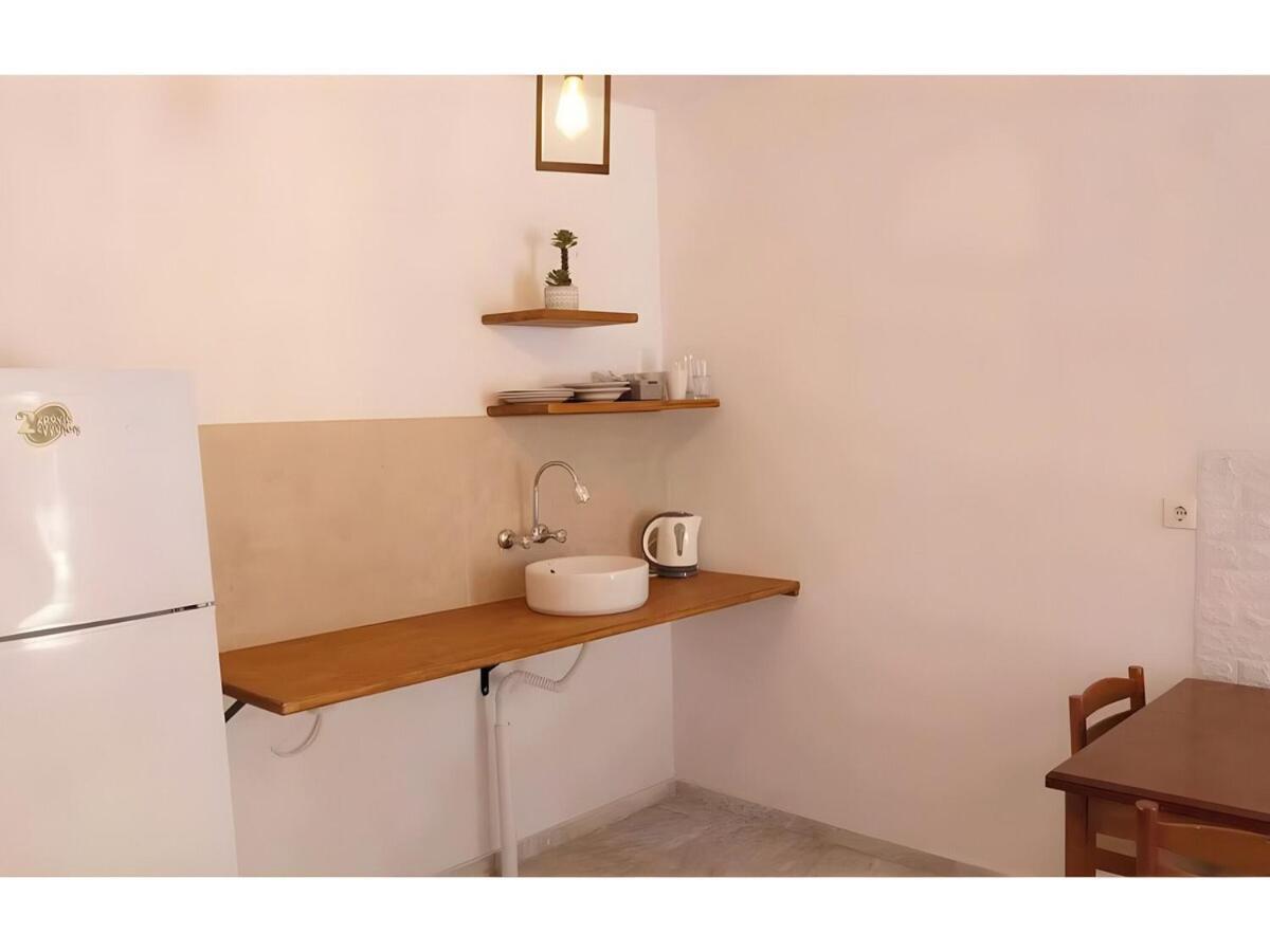 Katerina Apartments Kalymnos Town ภายนอก รูปภาพ